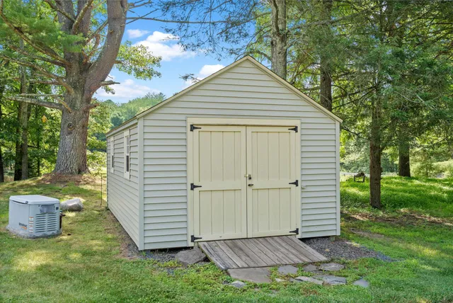 $950,000 | 50 Meghan Court, Pine Bush, NY 12566