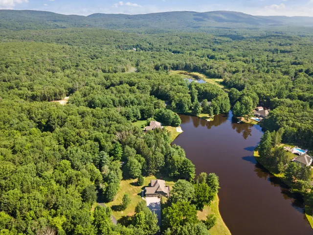 $950,000 | 50 Meghan Court, Pine Bush, NY 12566