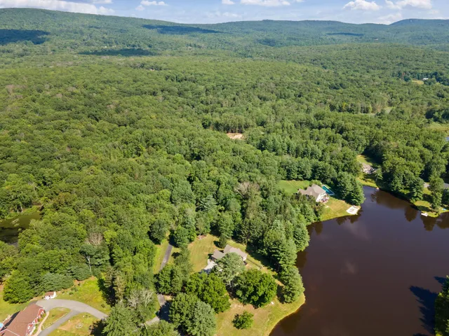 $950,000 | 50 Meghan Court, Pine Bush, NY 12566