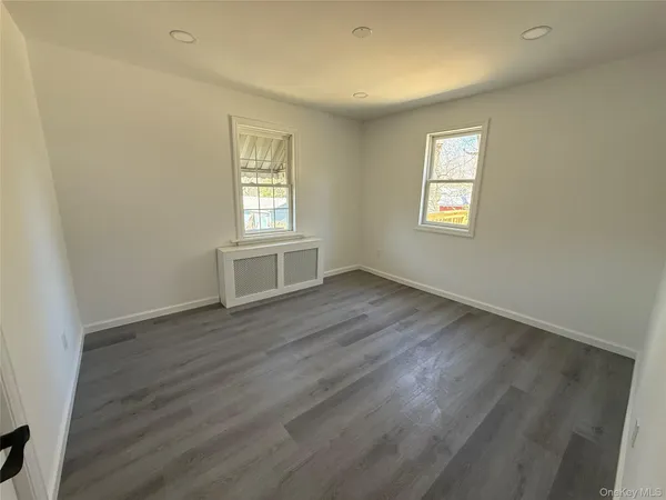 $430,000 | 176 Willow Avenue, Cornwall, NY 12518