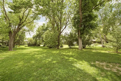 $1,350,000 | 6912 Paiute Drive, Edina, MN 55439