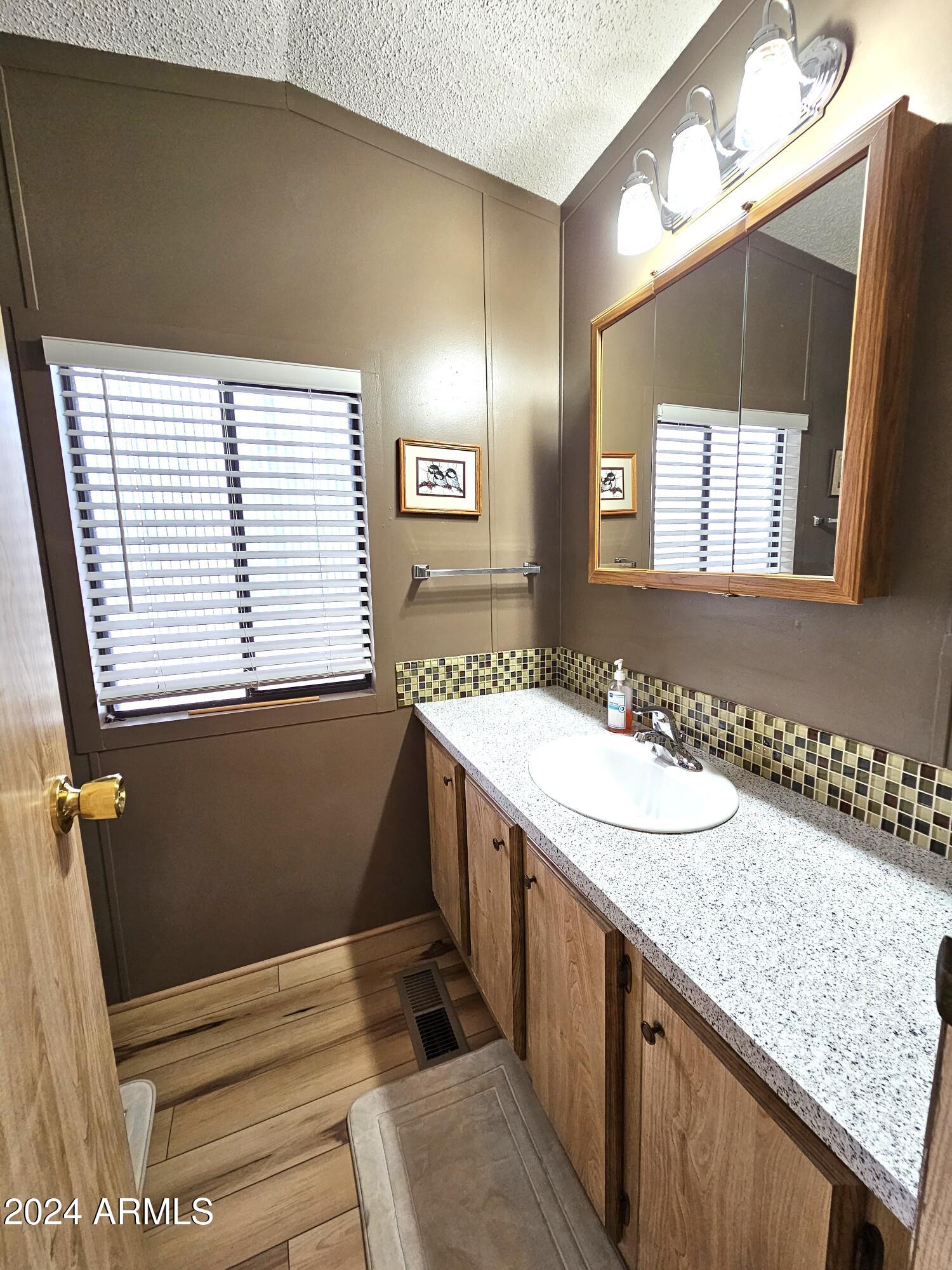 205 South Higley Road, Unit 218 Mesa, AZ 85206 - Photo 18 of 25 20241127_113523