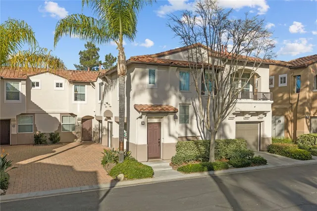 $397,000 | 30354 Island Bay, Unit F, Murrieta, CA 92563