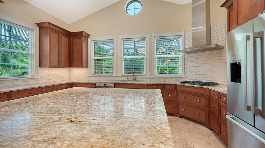 360 North Point Road Osprey, FL 34229 - Photo 10 of 49