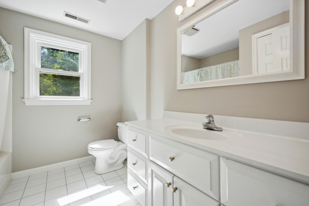 94 Old Right Road Ipswich, MA 01938 - Photo 23 of 42