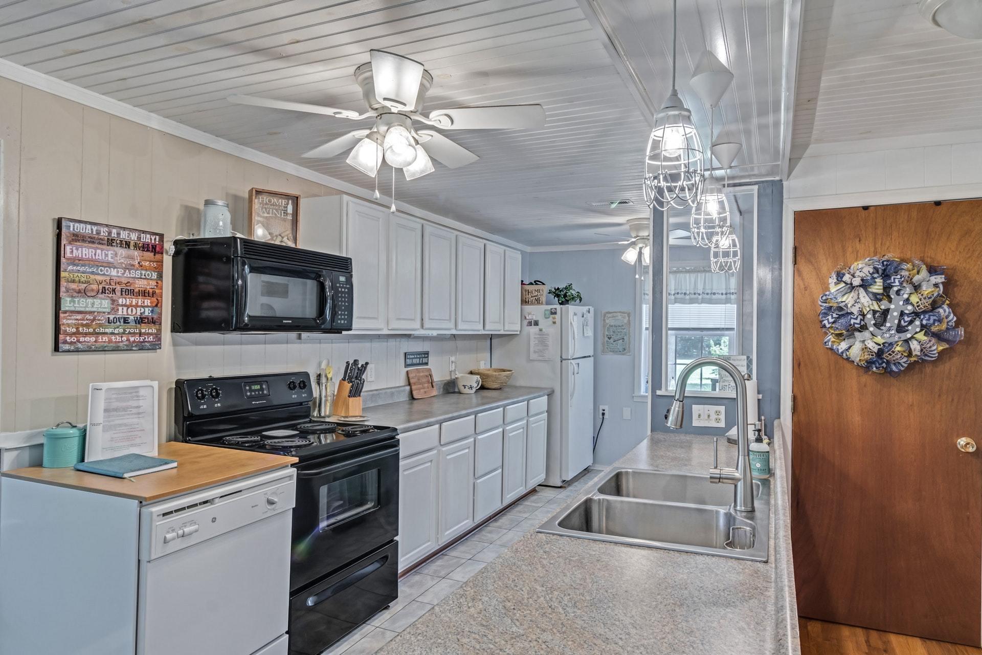 2042 Princess Pond Road Summerton, SC 29148 - Photo 19 of 74 017-272279-54_resampled