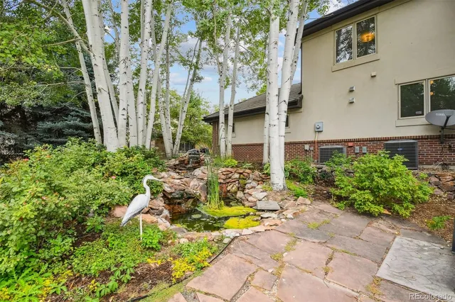 a view of yard with seating space