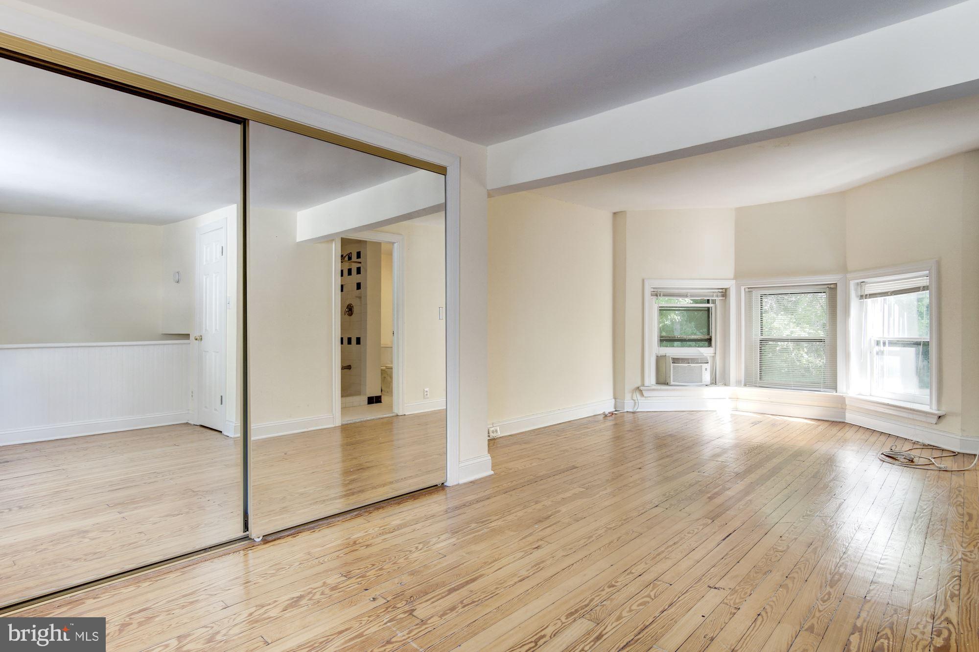 2228 Decatur Place Northwest Washington, DC 20008 - Photo 17 of 20 Master Suite