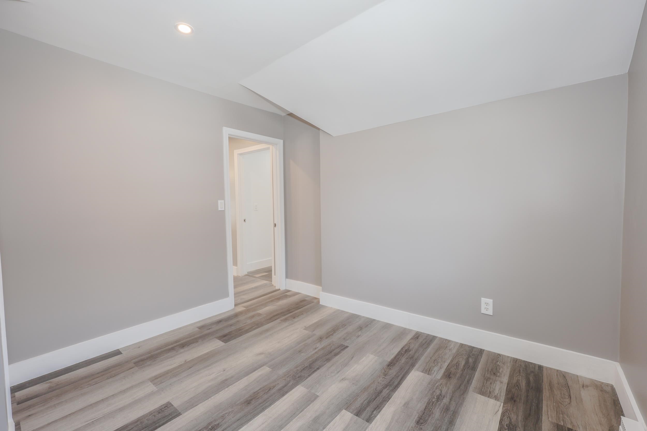 227 Pleasant Street, Unit 1 Concord, NH 03301 - Photo 18 of 28