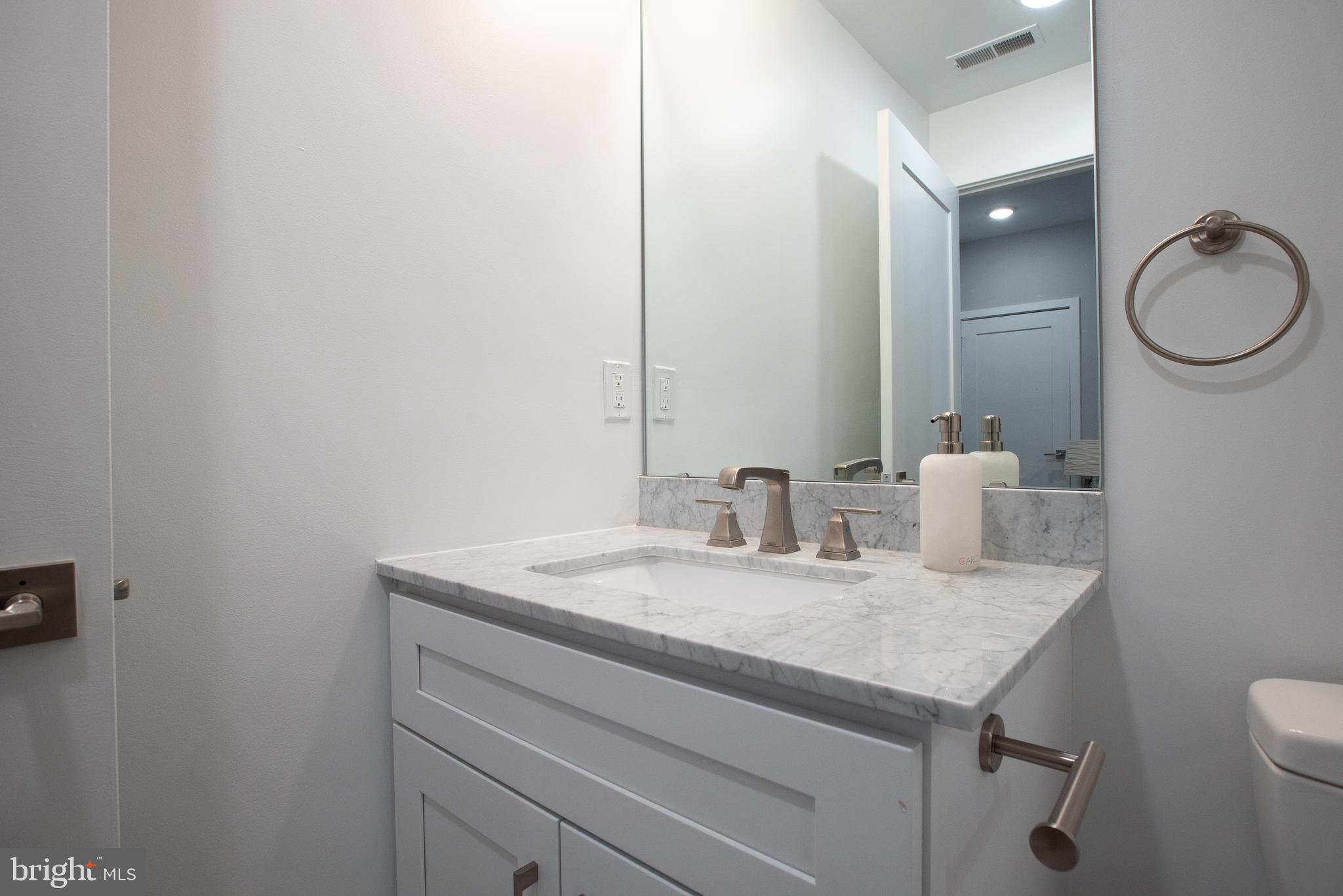 1534 Ridge Avenue, Unit 202 Philadelphia, PA 19130 - Photo 16 of 20