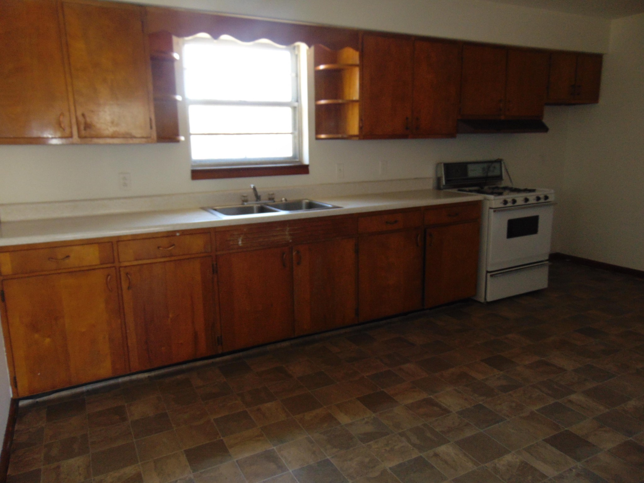 240 Rugby Avenue Jamestown, TN 38556 - Photo 7 of 16 Gallery Image 7