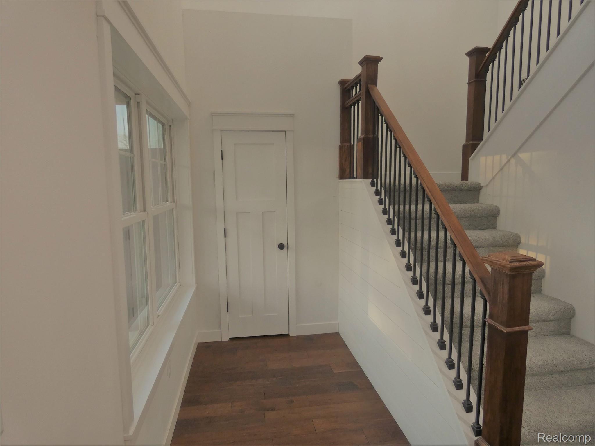 1602 Pug Road St. Clair, MI 48079 - Photo 4 of 35 4.JPG