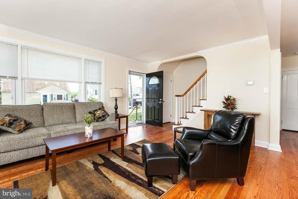 7924 34th Street Rosedale, MD 21237 - Photo 4 of 30 Family Room