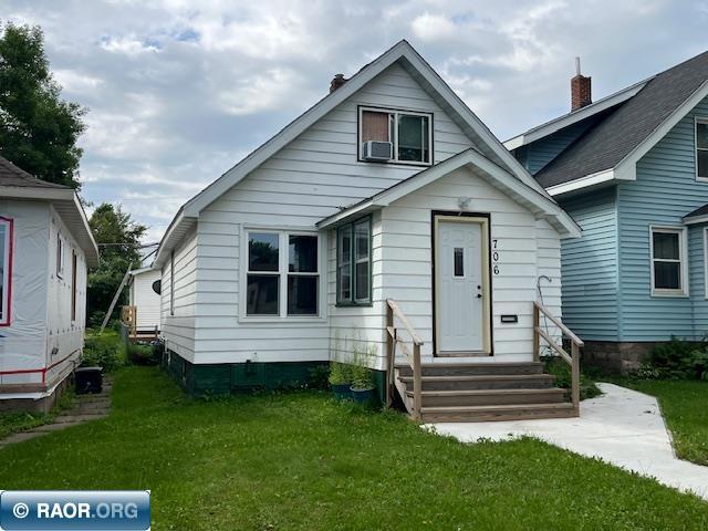 706 Clay Street Eveleth, MN 55734 - Photo 5 of 32