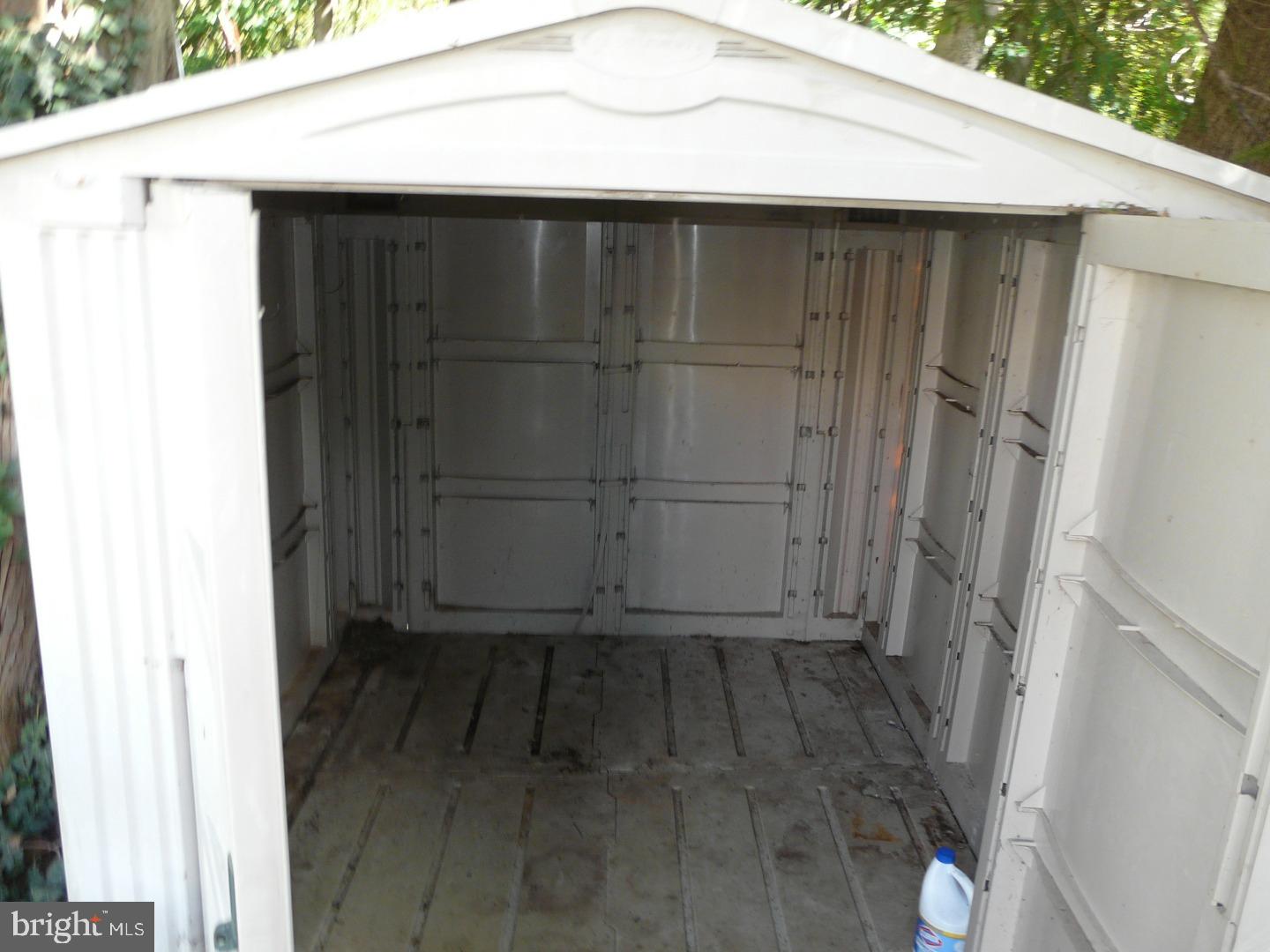 417 Maddock Road Springfield, PA 19064 - Photo 10 of 25 Storage Shed