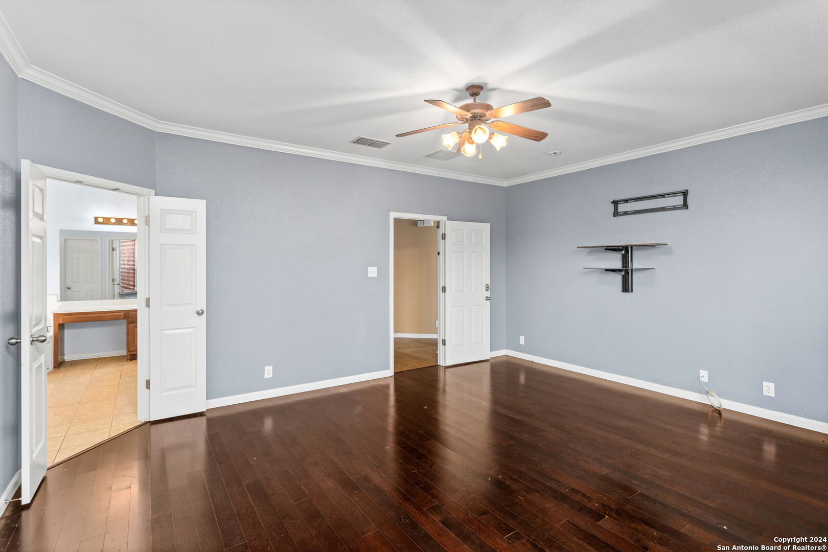 3415 Highline Trail San Antonio, TX 78261 - Photo 10 of 24 a view of an empty room with wooden floor