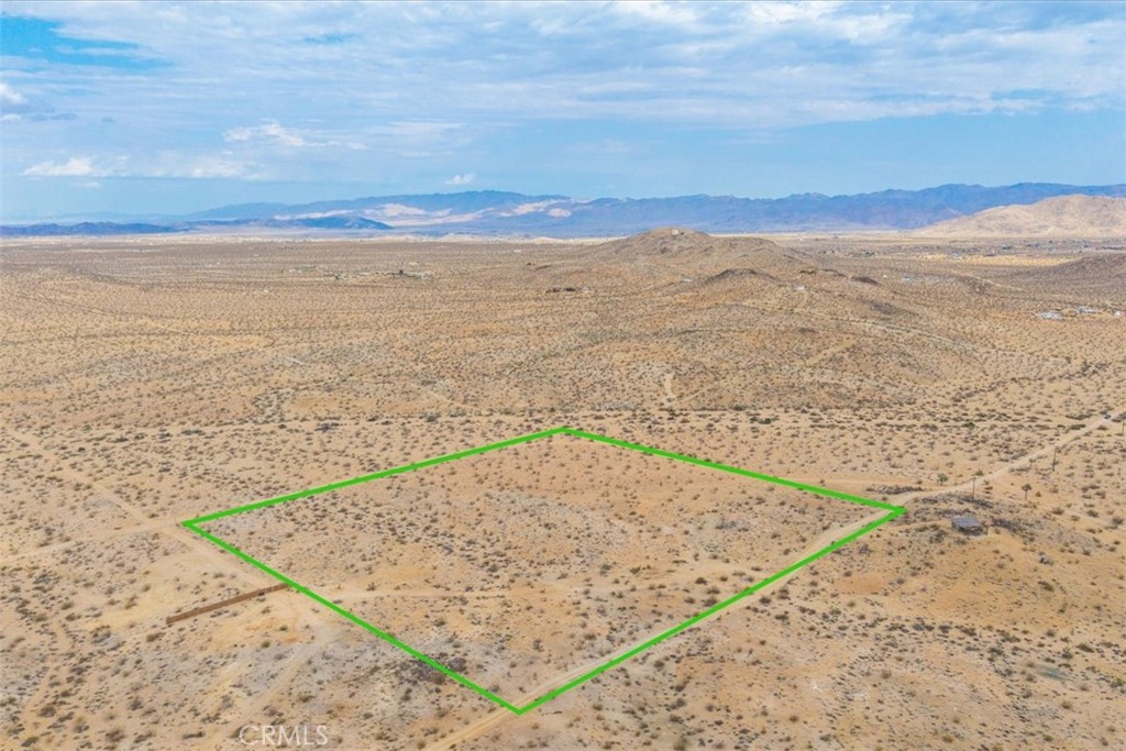 60150 Sharp Terrace Drive Landers, CA 92285 - Photo 6 of 25 a view of ocean view