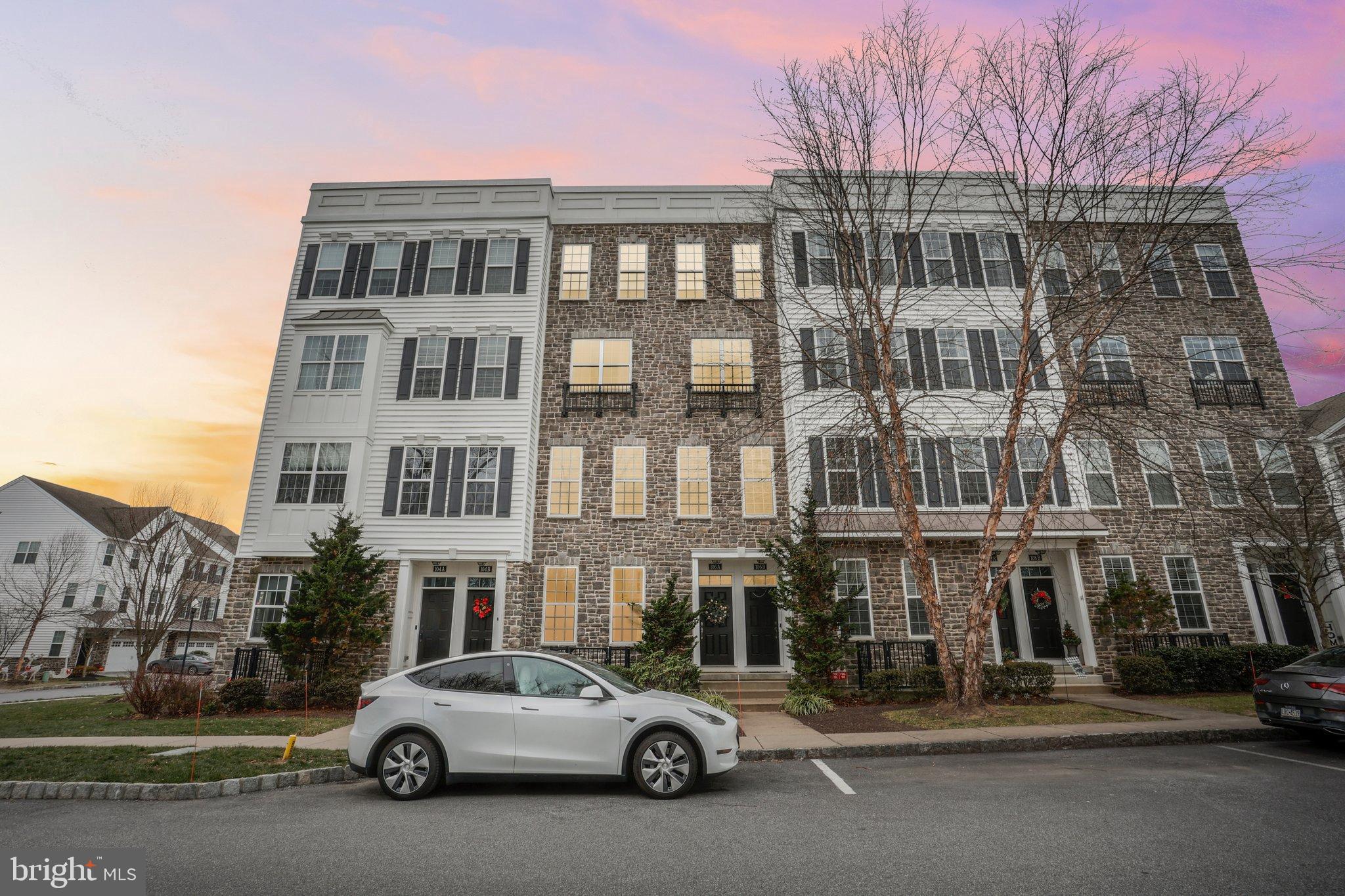 a car parked in front of a building