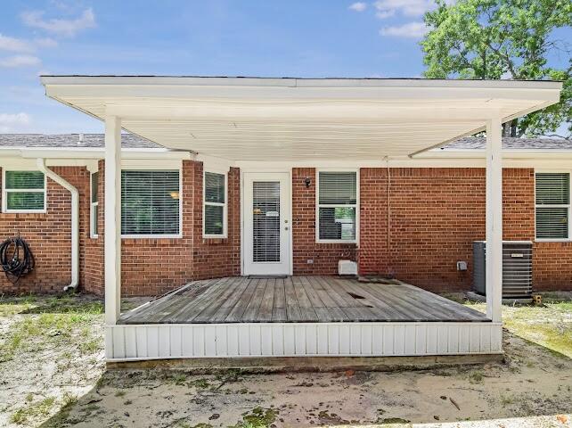 5367 Constitution Road Crestview, FL 32539 - Photo 15 of 16 Back Porch