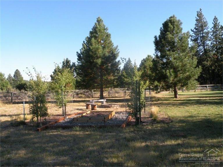 69690 Old Wagon Road Sisters, OR 97759 - Photo 16 of 16 Additional Photo