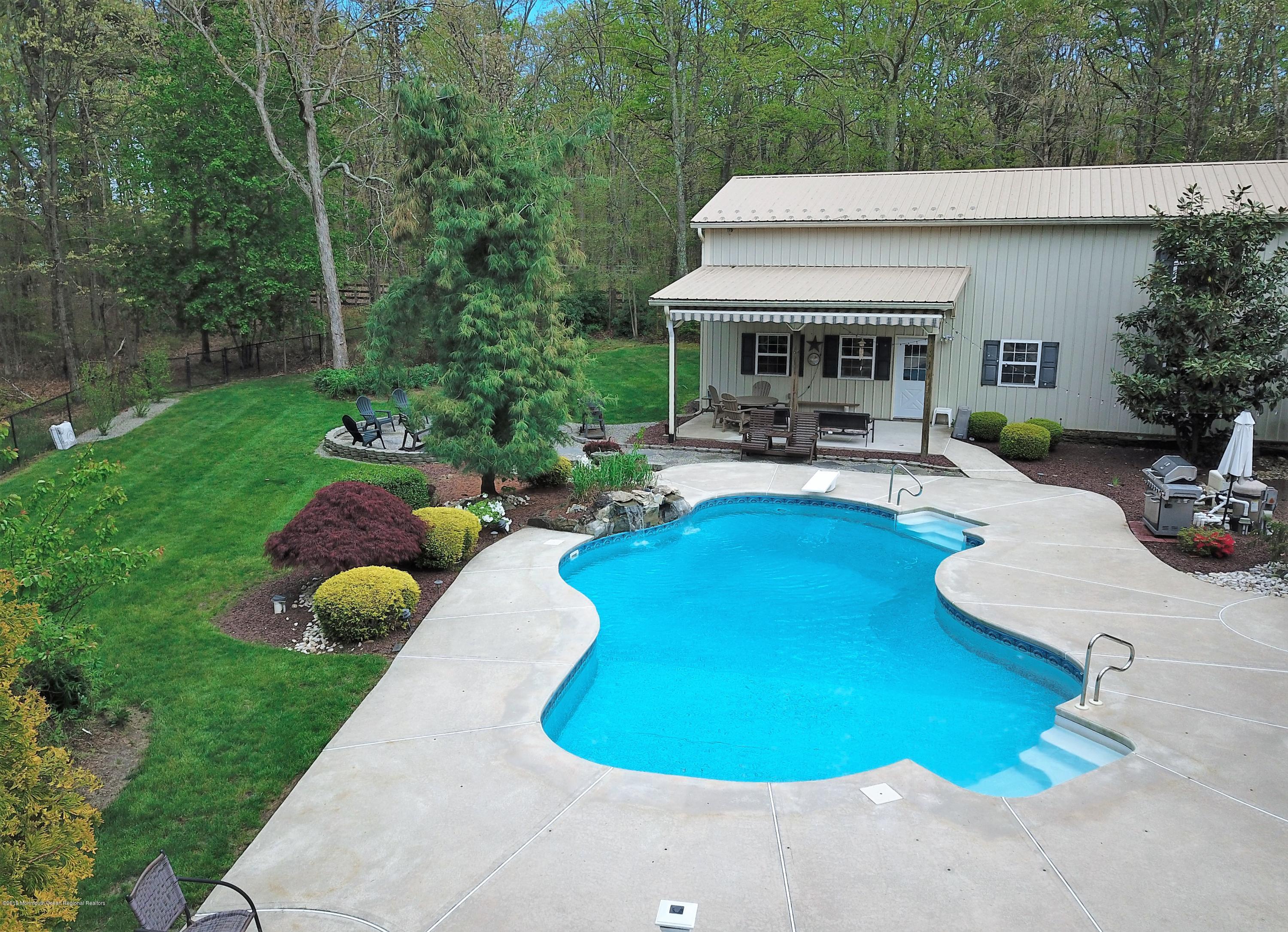 799 Eltone Road Jackson, NJ 08527 - Photo 50 of 55 Eltone 799 Aerial of Pool & Building