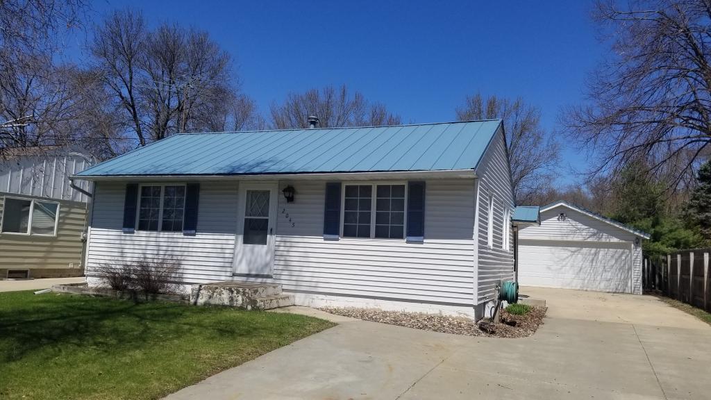 2045 15th Street Southeast Rochester, MN 55904 - Photo 1 of 9