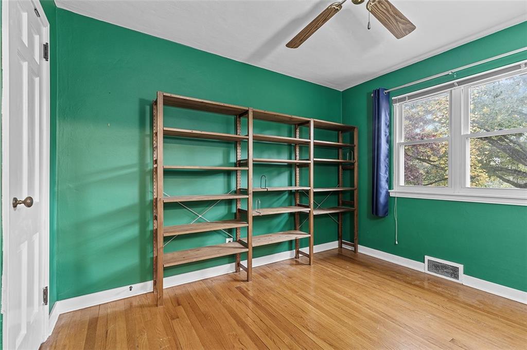 2442 Willowbrook Road Pittsburgh, PA 15241 - Photo 12 of 20 Gallery Image 12