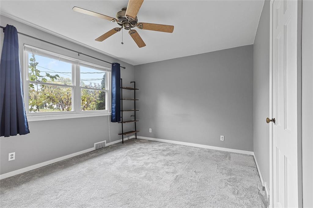 2442 Willowbrook Road Pittsburgh, PA 15241 - Photo 13 of 20 Gallery Image 13