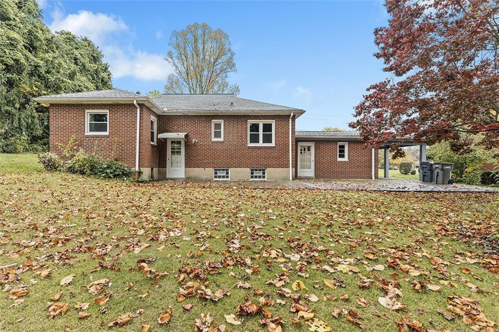 2442 Willowbrook Road Pittsburgh, PA 15241 - Photo 17 of 20 Gallery Image 17