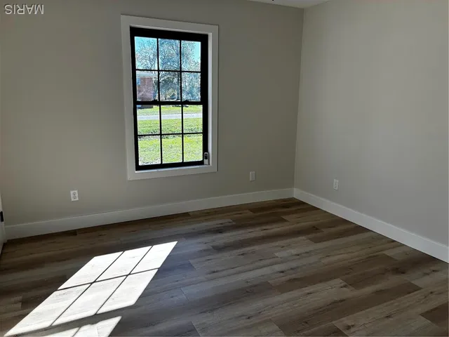 $235,000 | 1006 2nd Street West, Scott City, MO 63780