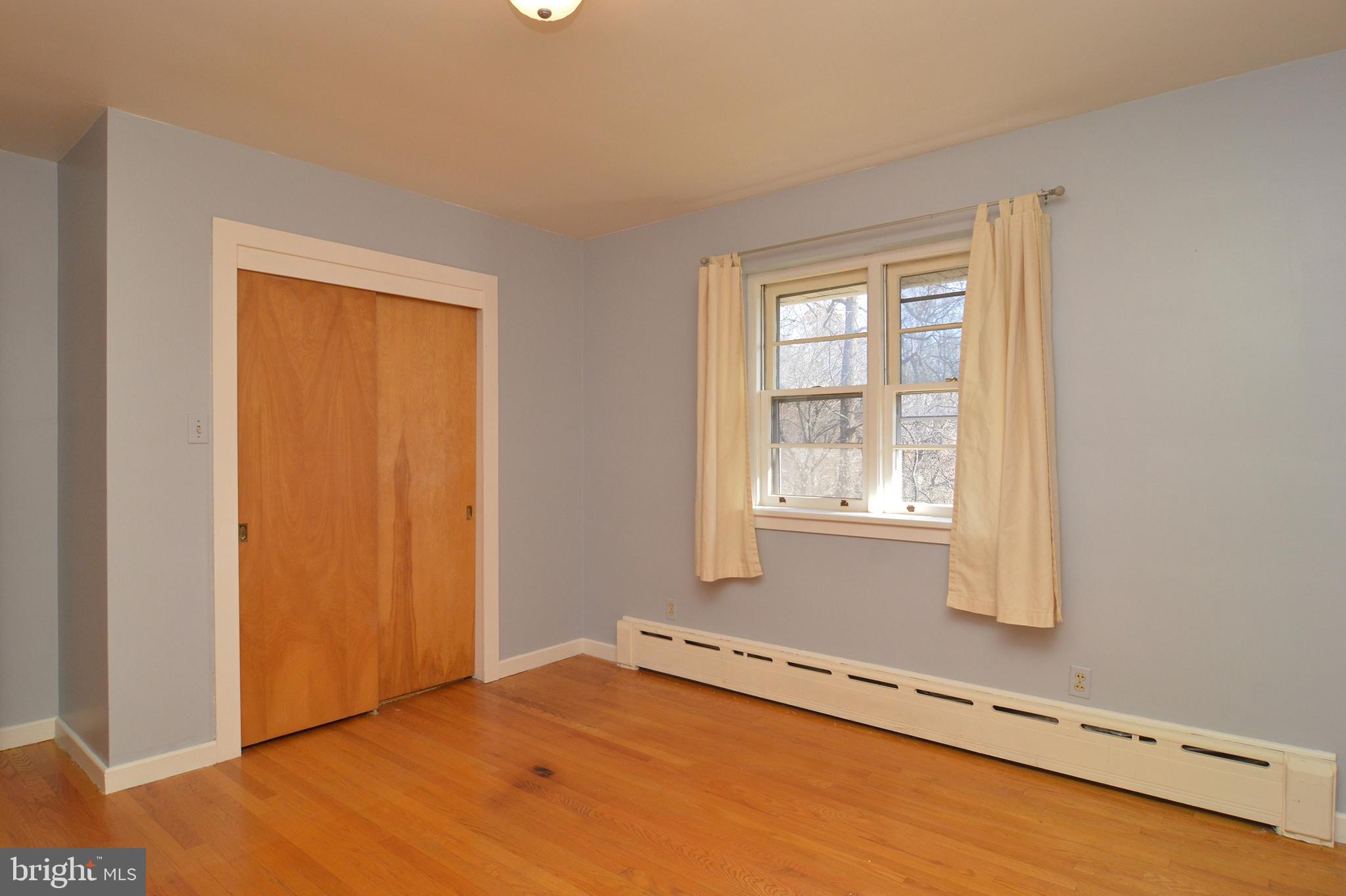 2010 Hill Road Reading, PA 19602 - Photo 18 of 31