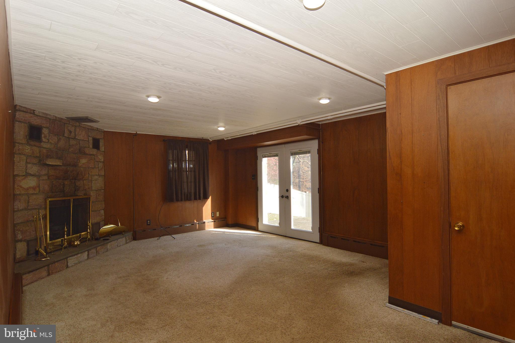 2010 Hill Road Reading, PA 19602 - Photo 21 of 31
