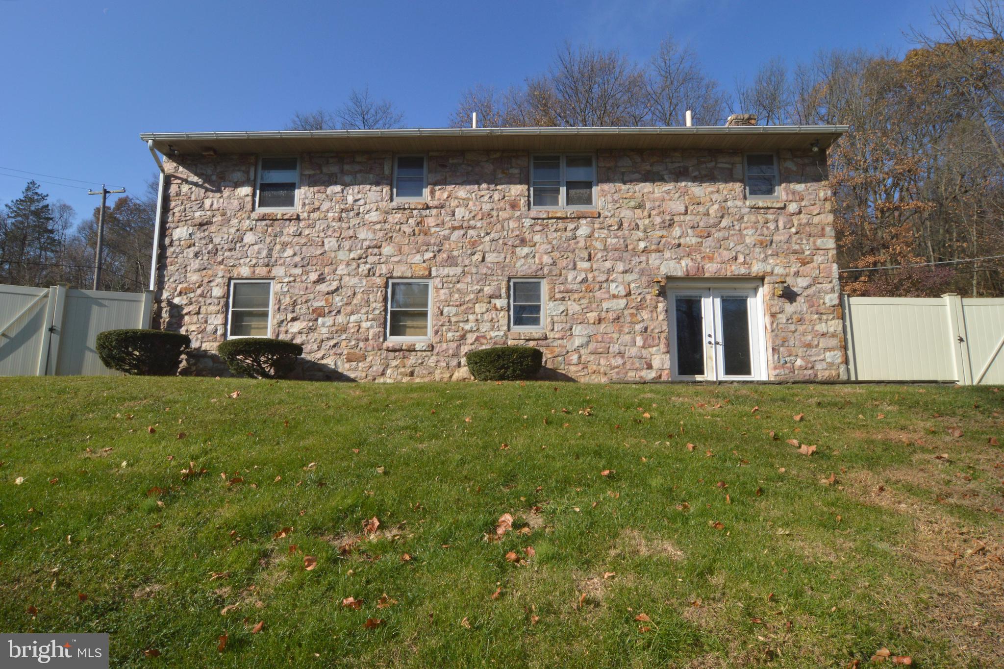 2010 Hill Road Reading, PA 19602 - Photo 28 of 31