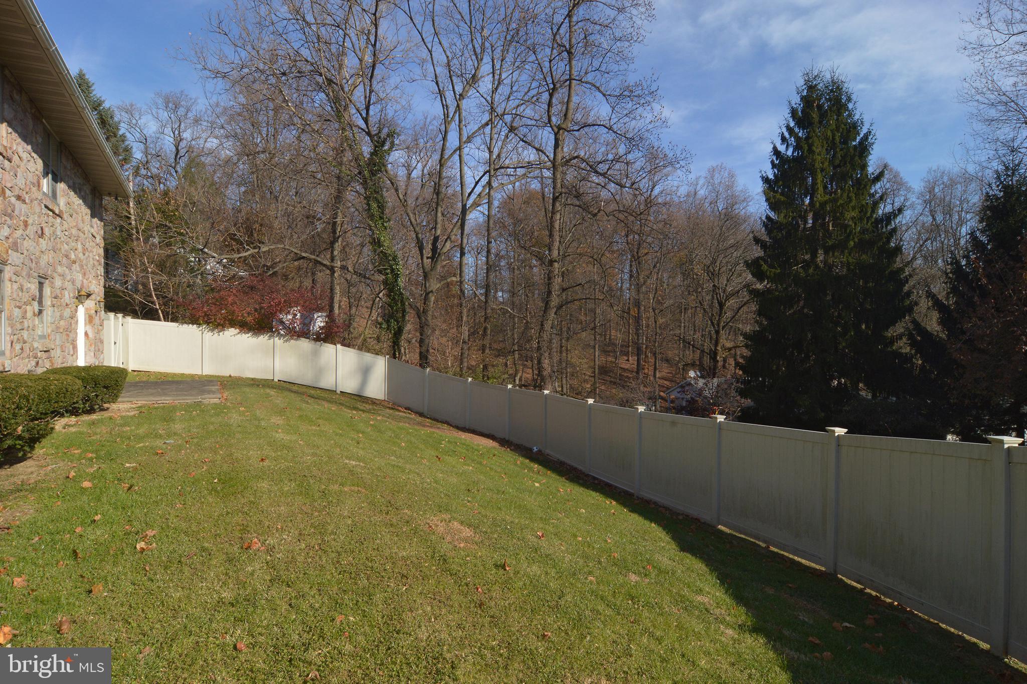 2010 Hill Road Reading, PA 19602 - Photo 31 of 31