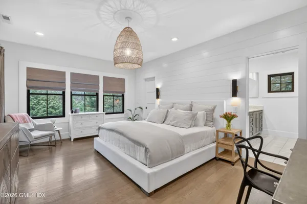 $3,295,000 | 22 Wescott Street, Riverside, CT 06878