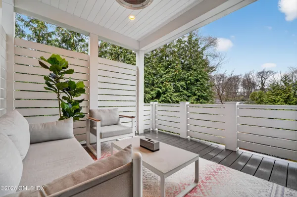 $3,295,000 | 22 Wescott Street, Riverside, CT 06878