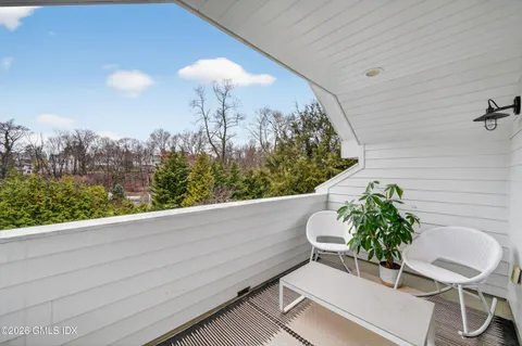 $3,295,000 | 22 Wescott Street, Riverside, CT 06878