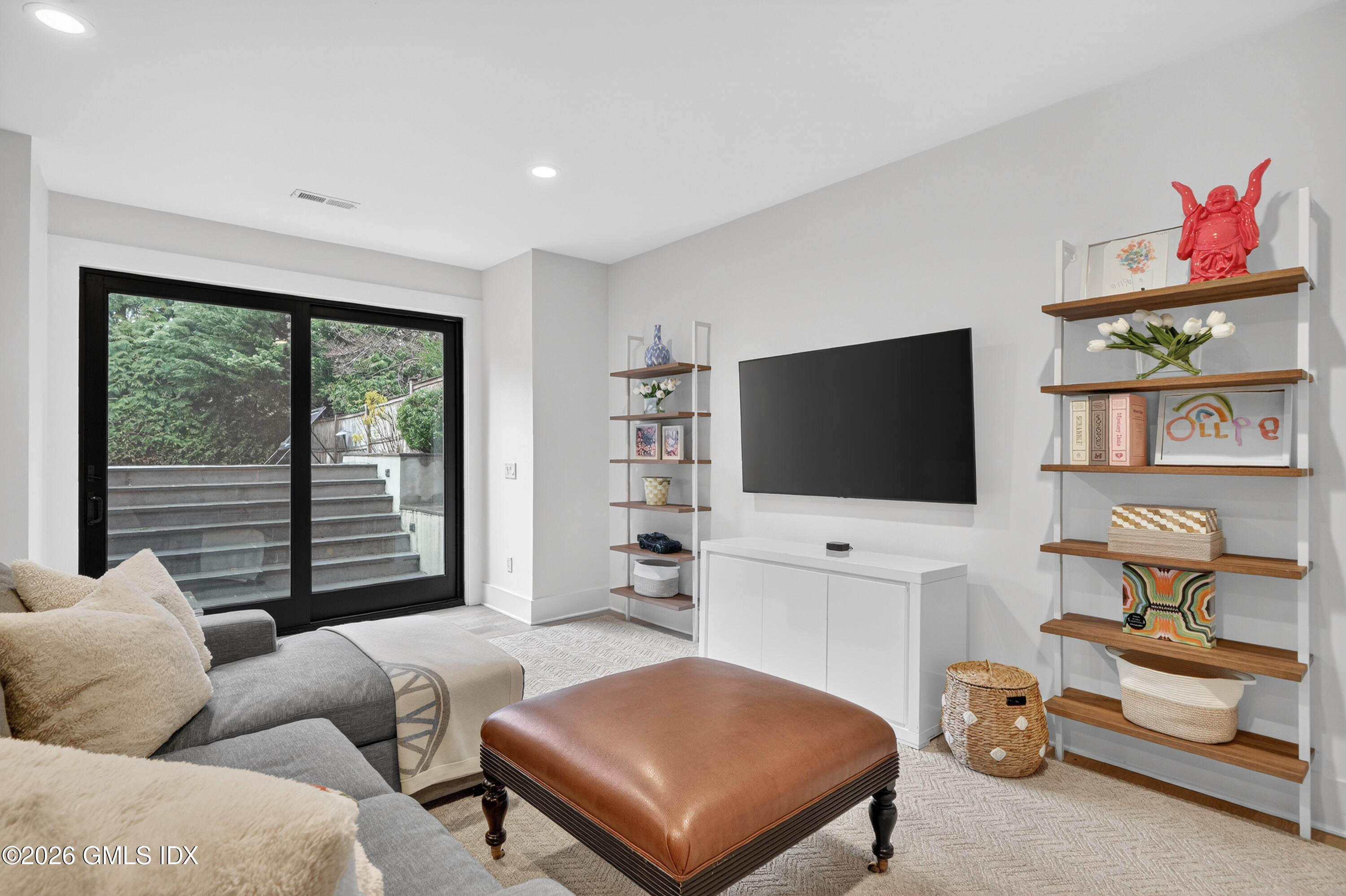 22 Wescott Street Riverside, CT 06878 - Photo 34 of 40 70-HTV1051