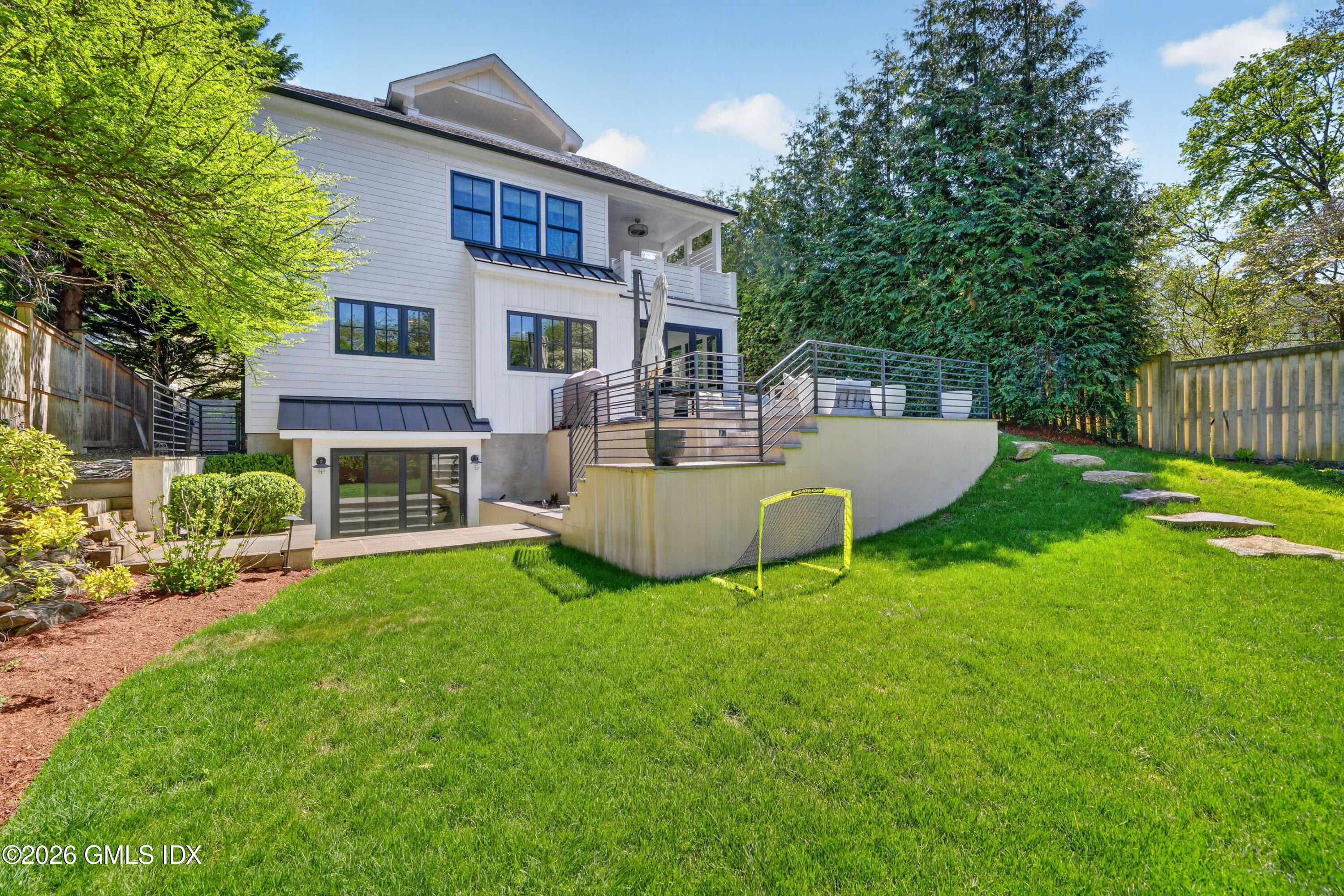 22 Wescott Street Riverside, CT 06878 - Photo 39 of 40 086-DSC00076