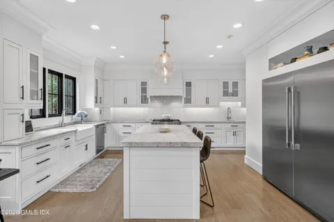 $3,295,000 | 22 Wescott Street, Riverside, CT 06878