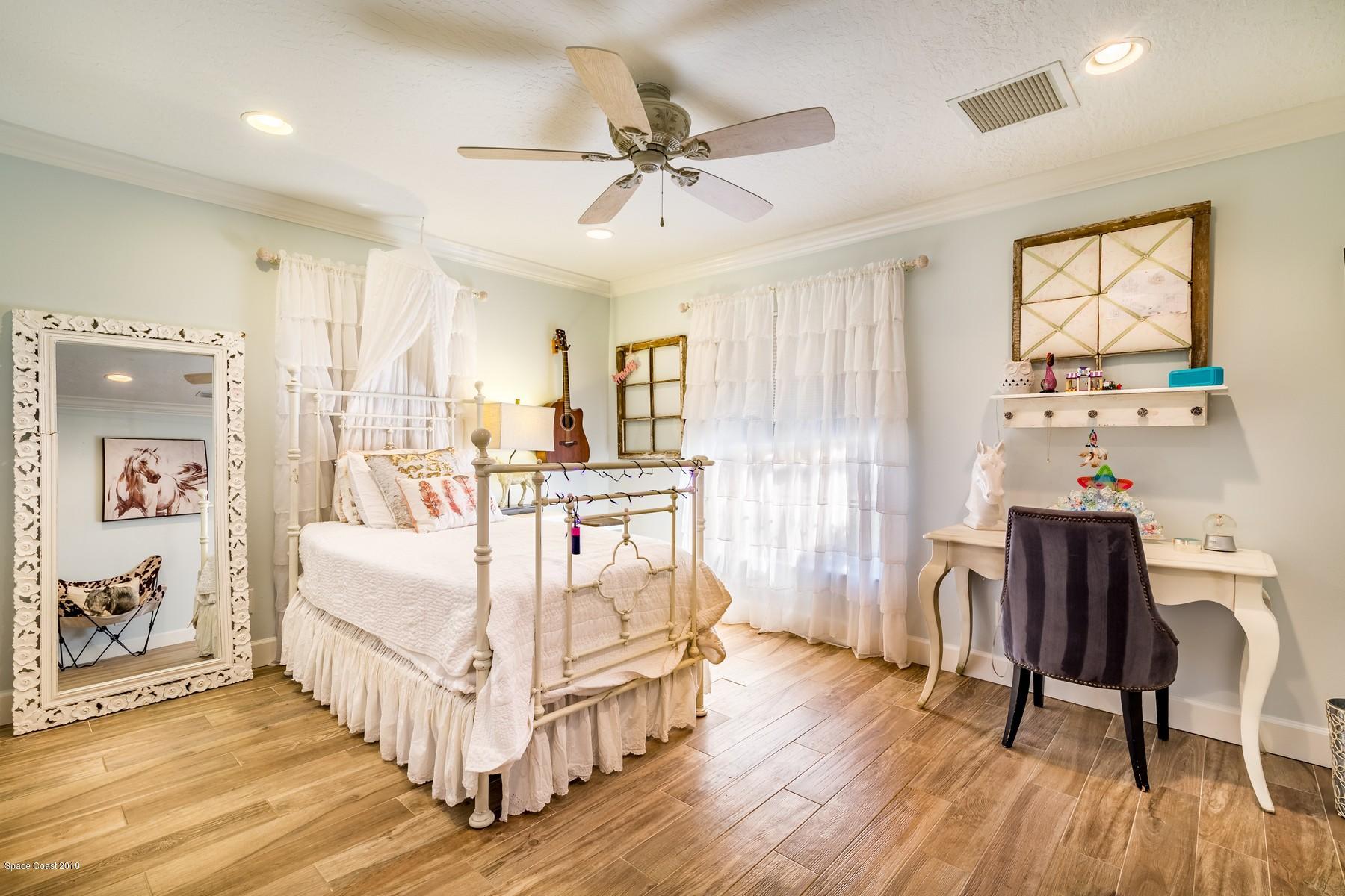 3082 Rio Baya North Melbourne, FL 32903 - Photo 28 of 40 8032 Rio Baya Hi-res-11