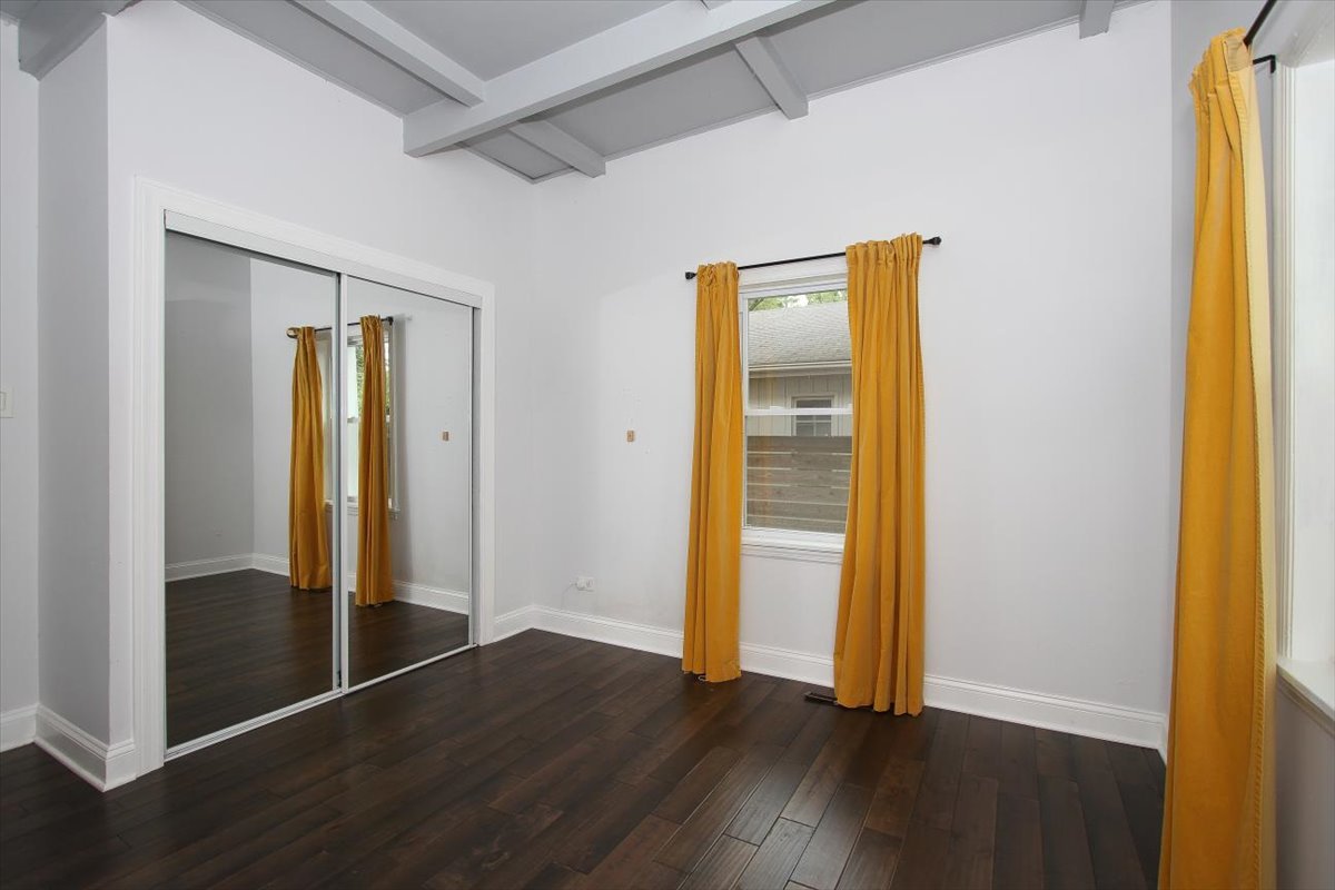 63 Fairway Road Lake Zurich, IL 60047 - Photo 25 of 33 Gallery Image 25