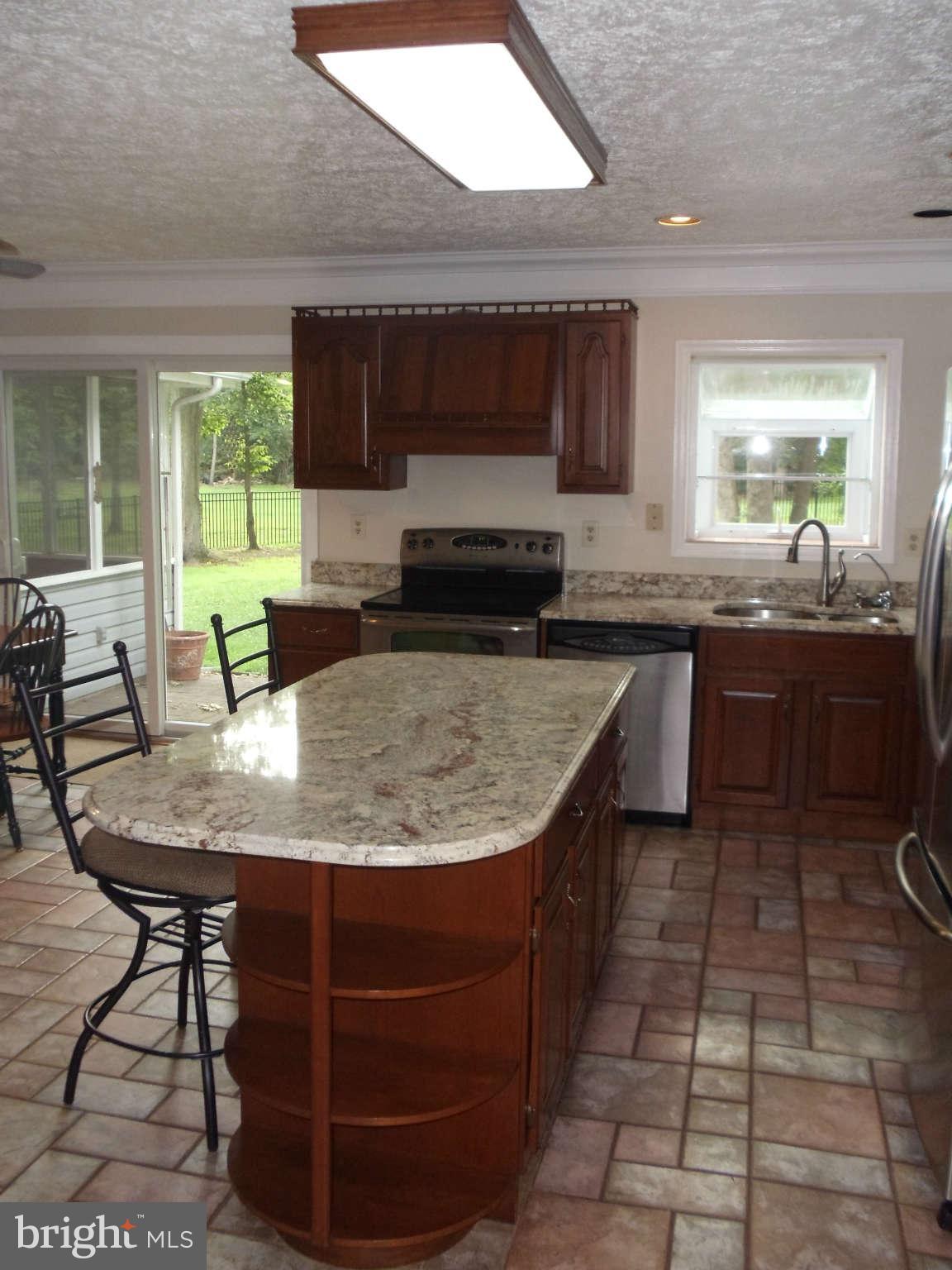 8315 Patapsco Road Pasadena, MD 21122 - Photo 11 of 30 Kitchen