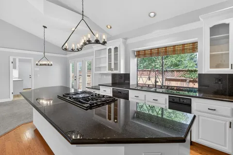 $725,000 | 672 Cypress Run, Woodbridge, CA 95258