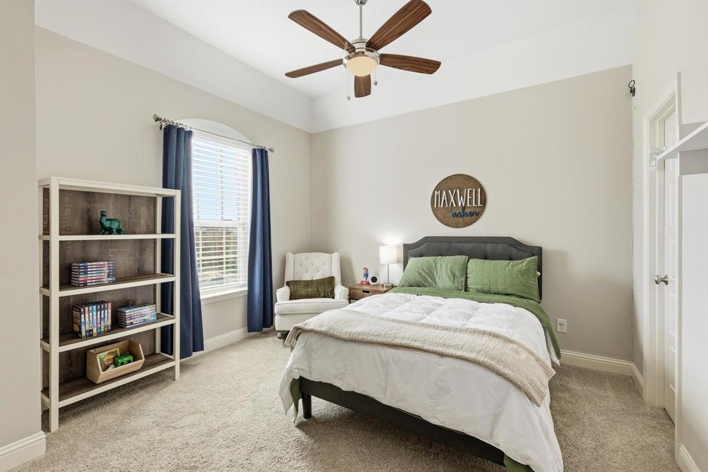 6721 Oak Knoll Road Flower Mound, TX 76226 - Photo 21 of 40 Bedroom #3 upstairs