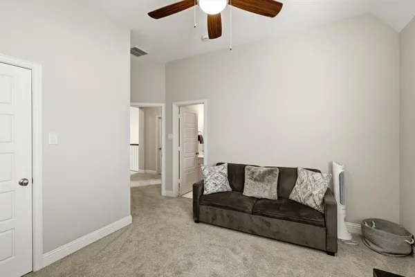 $959,900 | 6721 Oak Knoll Road, Flower Mound, TX 76226