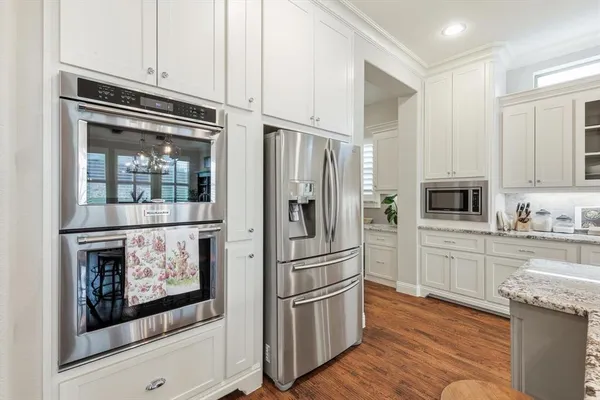 $959,900 | 6721 Oak Knoll Road, Flower Mound, TX 76226