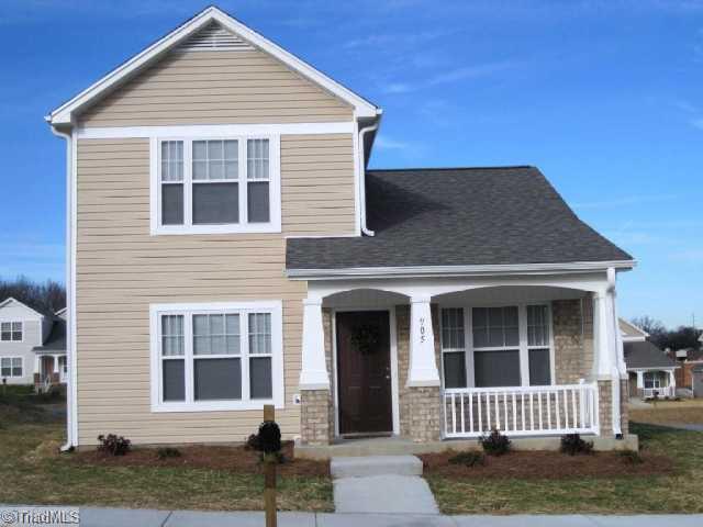 905 First Tee Drive High Point, NC 27263 - Photo 1 of 2 Exterior Front.