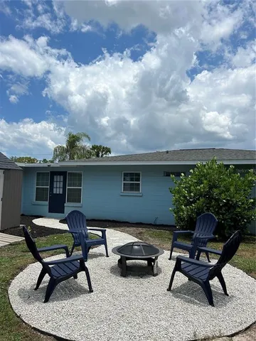 $1,800 | 688 Constance Road, Venice, FL 34293