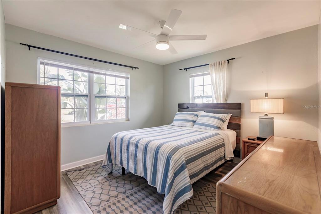 688 Constance Road Venice, FL 34293 - Photo 6 of 11 a bedroom with bed and window